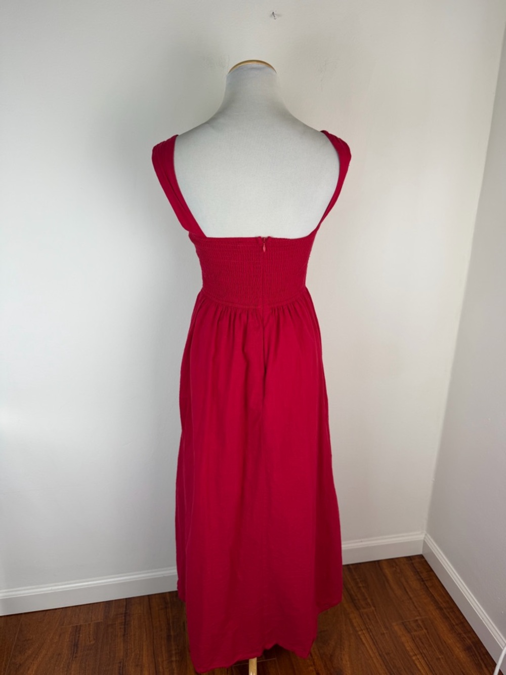 Petal & Pup - Red Square Neck Button-Front Maxi Dress Size S - Picture 4 of 6